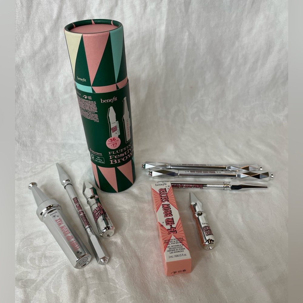 Benefit 8 piece brow set color 3